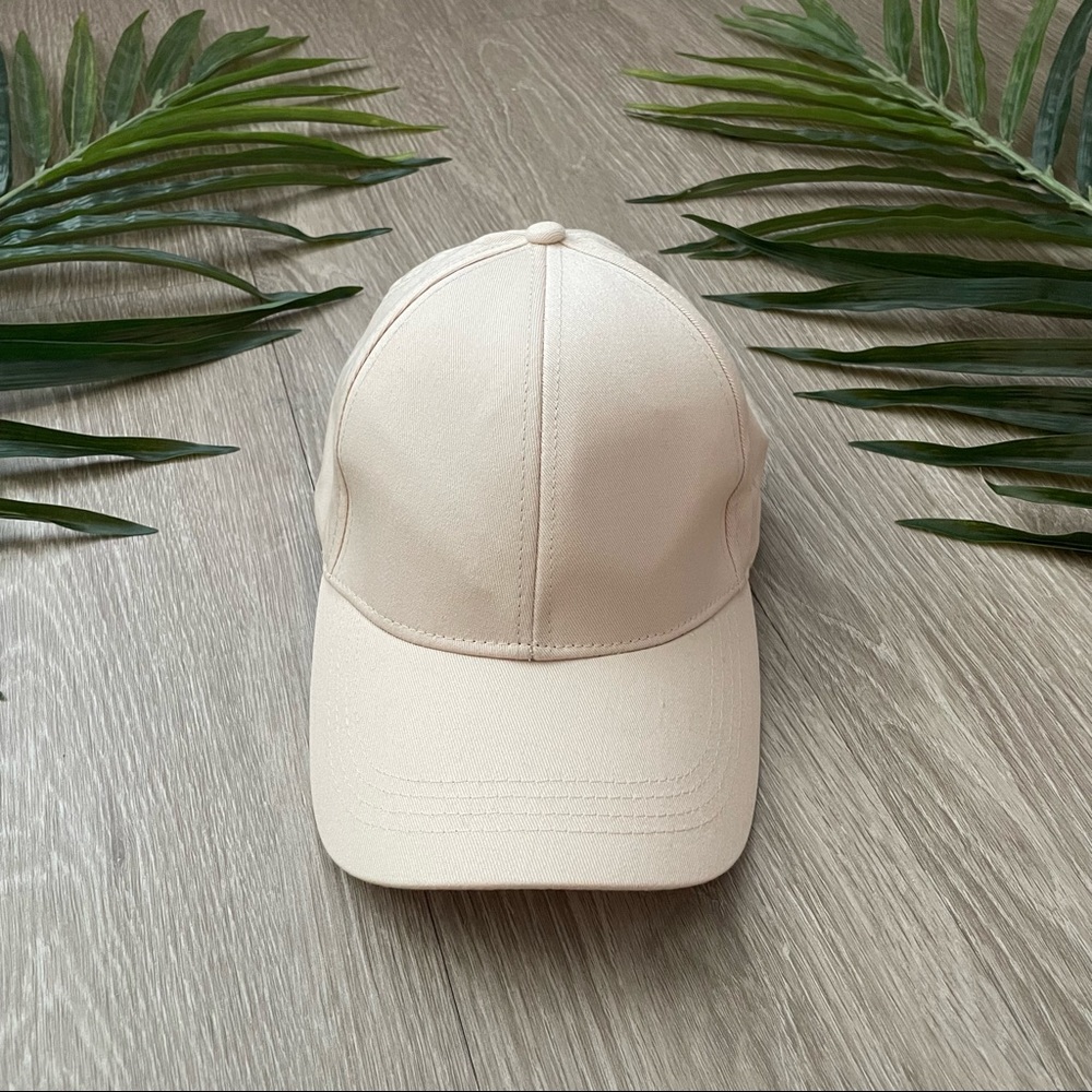 D&Y Nude Cap